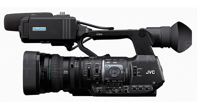 jvc_gy-hm600_a_water